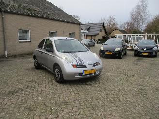 krockskadad bil auto Nissan Micra 1.2 Visia Automaat NAP 2003/2