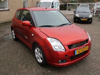 Suzuki Swift 1.3 Exclusive Aut 3DRS 2007/4