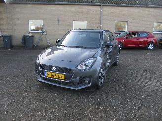 Suzuki Swift 1.0 Stijl Smart Hybrid NAP REST BPM 800 EURO !!!! picture 3