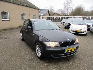 Schadeauto BMW 1-serie 116i Corporate 2009/11