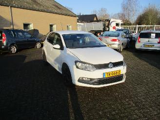krockskadad bil auto Volkswagen Polo 1.2 TSI Comfortline Business R Line REST BPM €500,- !! 2017/6