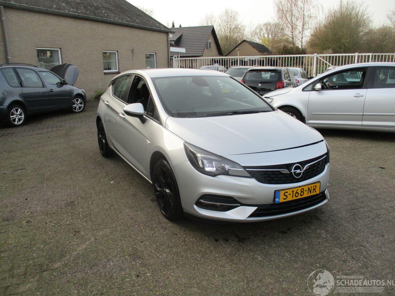 Opel Astra 1.2 Business Edition REST BPM €300,-!!!