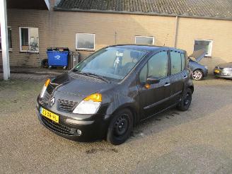 Renault Modus 1.6-16V Tech Road picture 3