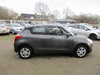 Suzuki Swift 1.2 Comfort picture 8