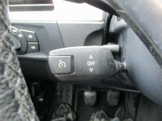 BMW 3-serie 320i High Executive picture 24