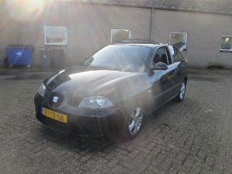 Seat Ibiza 1.4-16V Trendstyle picture 3