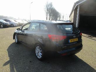 Kia Cee d cee\'d Sportswagon picture 5