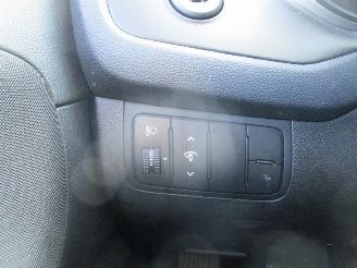 Kia Cee d cee\'d Sportswagon picture 34