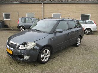 Skoda Fabia 1.4-16V Dynamic picture 3