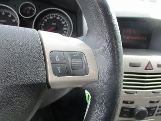 Opel Astra STATION WAGON 1.6 Temptation picture 22