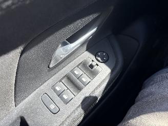 Opel Mokka 1.2 Turbo Mokka REST BPM €850,-!!! picture 32