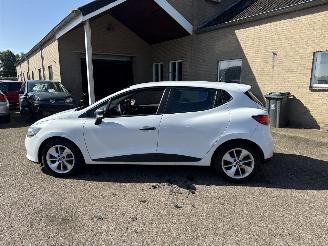 Renault Clio 0.9 TCe Authentique picture 5
