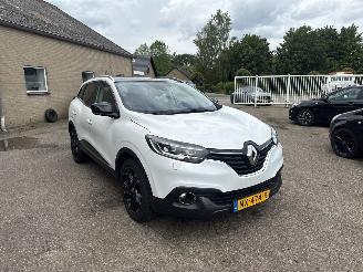 krockskadad bil auto Renault Kadjar 1.2 TCe Extase AUT REST BPM €1100,-!!! 2016/12