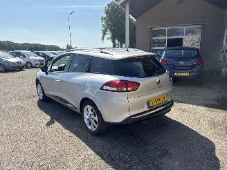 Renault Clio 1.2 16V Estate picture 5