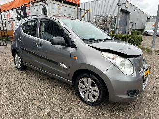 Schadeauto Suzuki Alto 1.0 Celebration EASSS 2014/9