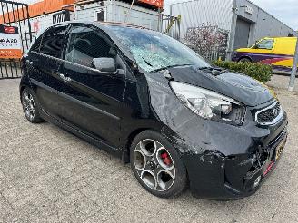 krockskadad bil auto Kia Picanto 1.2 CVVT SportsLine 2015/8
