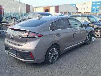 Hyundai Ioniq Ioniq, Liftback, 2016 / 2022 1.6 GDI 16V PHEV picture 3