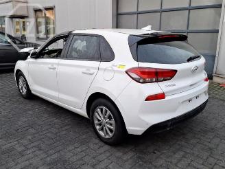 Hyundai I-30 i30 (PDEB5/PDEBB/PDEBD/PDEBE), Hatchback, 2016 1.0 T-GDI 12V picture 4
