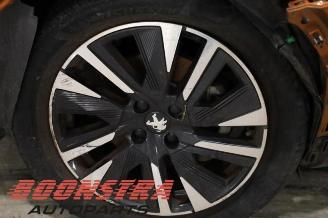 Peugeot 2008 2008 (UD/UK/UR/US/UX), MPV, 2019 e-2008 50 kWh picture 9