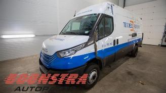 rozbiórka samochody osobowe Iveco New Daily New Daily VI, Van, 2014 35C18,35S18,40C18,50C18,60C18,65C18,70C18 2023