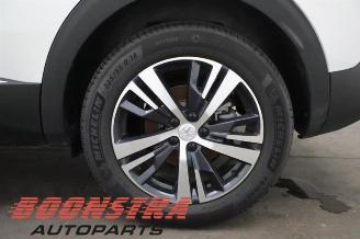 Peugeot 3008 3008 II (M4/MC/MJ/MR), MPV, 2016 1.2 12V e-THP PureTech 130 picture 17