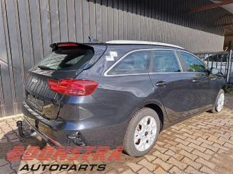Kia Cee d Ceed Sportswagon (CDF), Combi 5-drs, 2018 1.0i T-GDi 12V 120 Eco-Dynamics+ picture 4