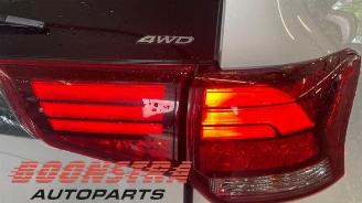 Mitsubishi Outlander Outlander (GF/GG), SUV, 2012 / 2022 2.0 16V PHEV 4x4 picture 16