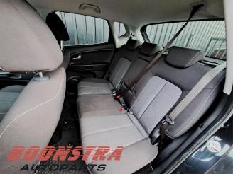 Kia Venga Venga, MPV, 2010 / 2019 1.4 CRDi 16V picture 10