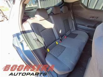 Toyota C-HR C-HR (X1,X5), SUV, 2016 1.8 16V Hybrid picture 9