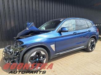  BMW iX3 iX3, SUV, 2020 80 kWh 2021/7