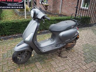 Schade scooter GTS  E-Bravo 20AH 2021/3