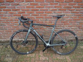 Schade fiets Overige  Invence R One Nano 2024/3