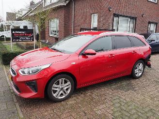 skadebil auto Kia Ceed Sportswagon 1.0 T-GDI 2020/10