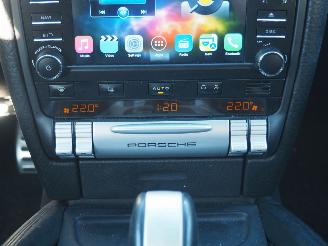 Porsche Cayenne 4.8 S picture 28