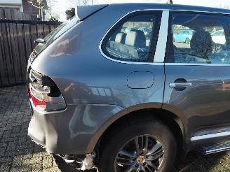 Porsche Cayenne 4.8 S picture 16