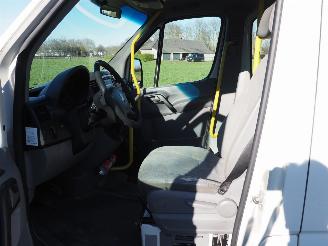 Volkswagen Crafter 2.5 tdi Rolstoelvervoer picture 21