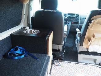 Volkswagen  Transporter 1.9 TDi Camper picture 17