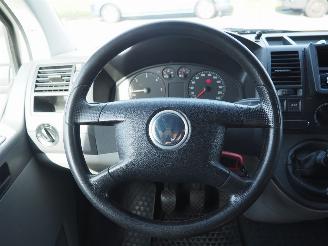 Volkswagen  Transporter 1.9 TDi Camper picture 23