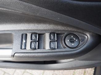 Ford Kuga 1.5 Titanium picture 20