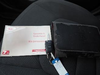 Kia Rio 1.1 CRdi Plus Pack picture 22