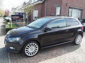 skadebil auto Volkswagen Polo 1.0 2014/6