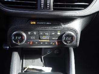 Ford Focus 1.0 EcoBoost Hybrid ST Line picture 21