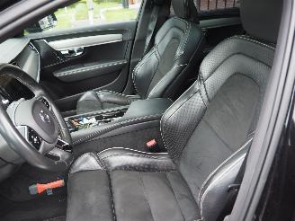 Volvo V-90 2.0 B4 R-Design Motorschaden picture 20