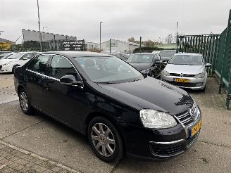 Volkswagen Jetta 1.6 FSI 85KW AIRCO picture 3