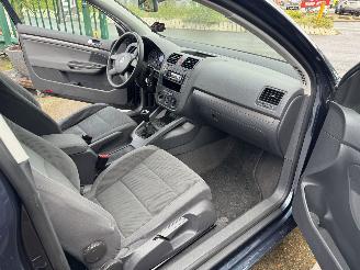 Volkswagen Golf 1.6 FSI 85KW AIRCO picture 6