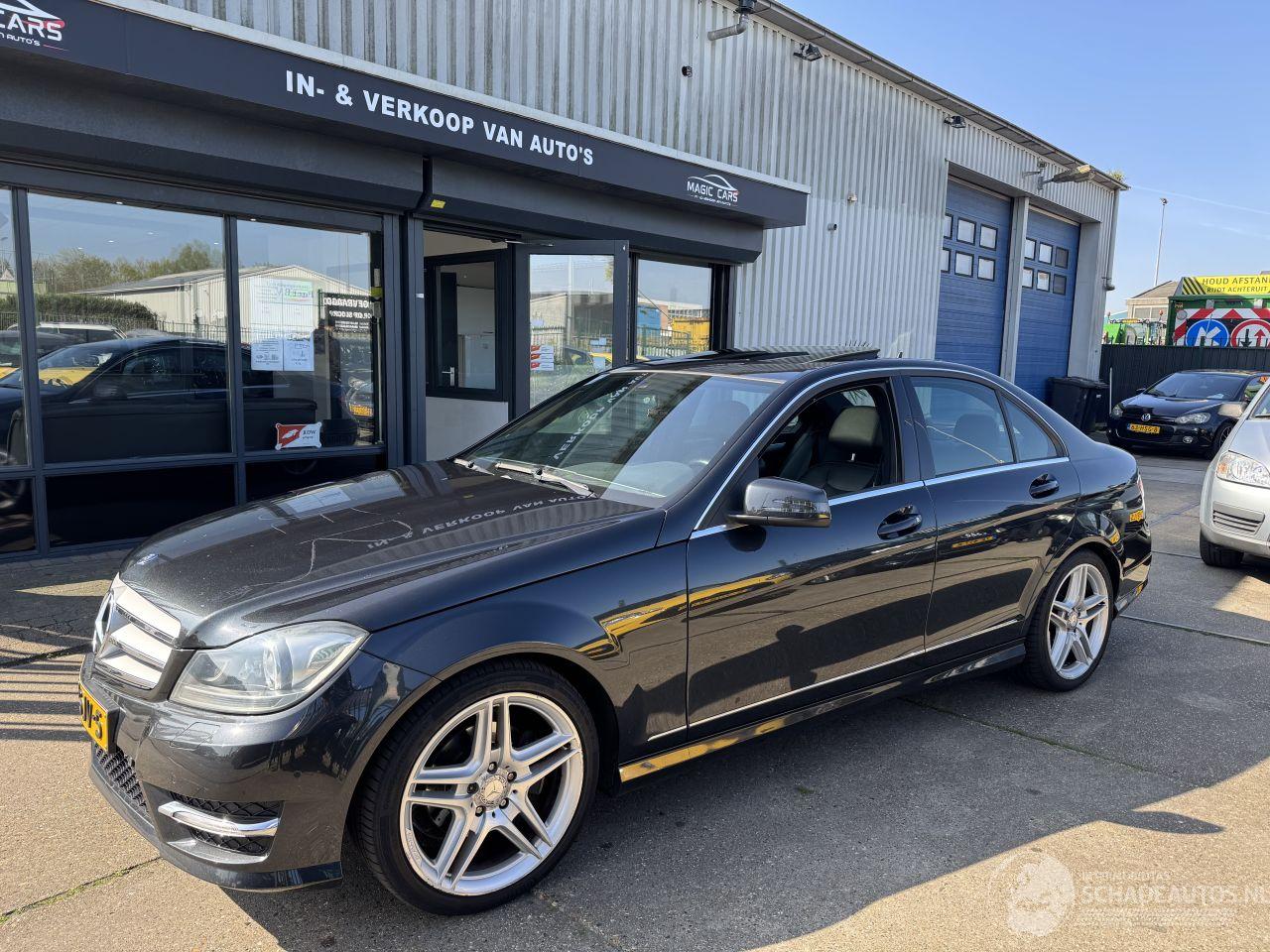 Mercedes C-klasse C180 Avantgarde Automaat AMG-pakket Facelift