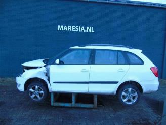 Salvage car Skoda Fabia Fabia II Combi, Combi 5-drs, 2007 / 2015 1.2 TDI 12V Greenline 2011/6