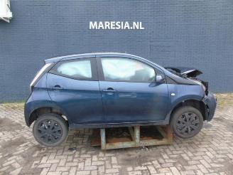Coche siniestrado Toyota Aygo Aygo (B40), Hatchback, 2014 1.0 12V VVT-i 2016/8