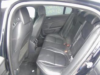 Jaguar XE XE, Sedan, 2015 2.0d 180 16V picture 4