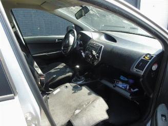 Hyundai I-20 i20, Hatchback, 2008 / 2015 1.2i 16V picture 6